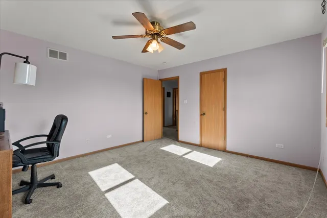 $349,900 | 7005 Manchester Drive, Plainfield, IL 60586