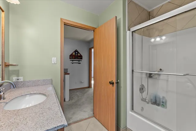 $349,900 | 7005 Manchester Drive, Plainfield, IL 60586