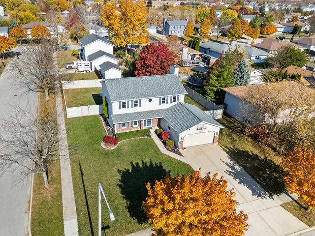 $349,900 | 7005 Manchester Drive, Plainfield, IL 60586