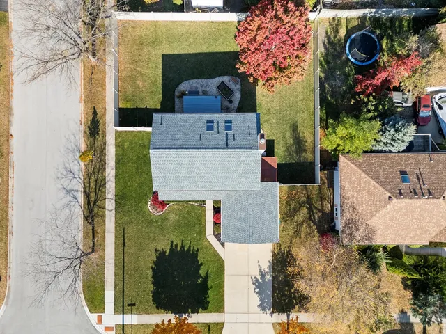 $349,900 | 7005 Manchester Drive, Plainfield, IL 60586