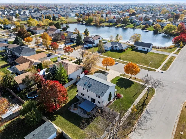 $349,900 | 7005 Manchester Drive, Plainfield, IL 60586