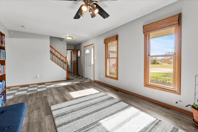 $349,900 | 7005 Manchester Drive, Plainfield, IL 60586