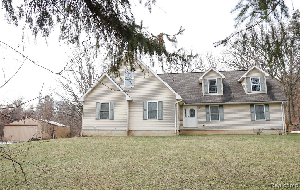 2755 Curtis Road Leonard, MI 48367 - Photo 1 of 61