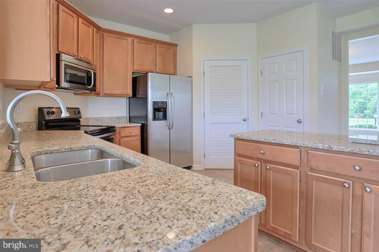 2515 Codorus Lane Spring Grove, PA 17362 - Photo 12 of 36