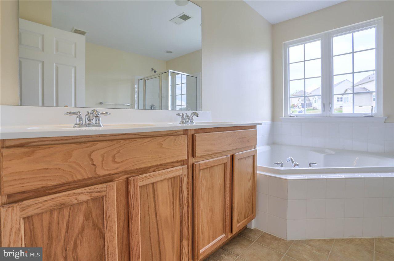 2515 Codorus Lane Spring Grove, PA 17362 - Photo 24 of 36