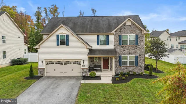 $648,000 | 10579 Long Leaf Lane, Waldorf, MD 20603