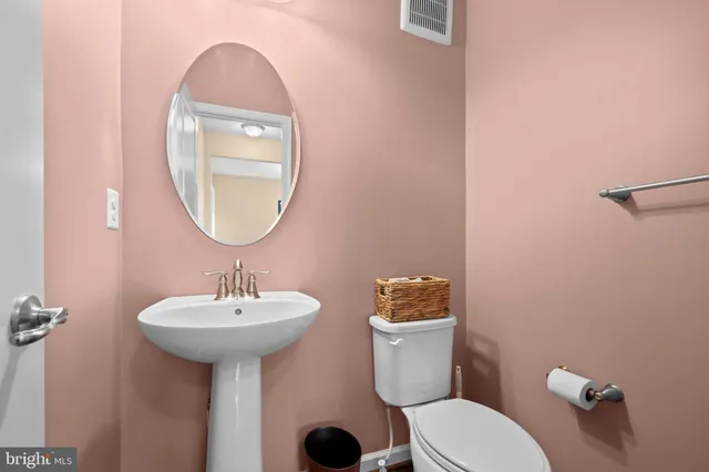 $648,000 | 10579 Long Leaf Lane, Waldorf, MD 20603