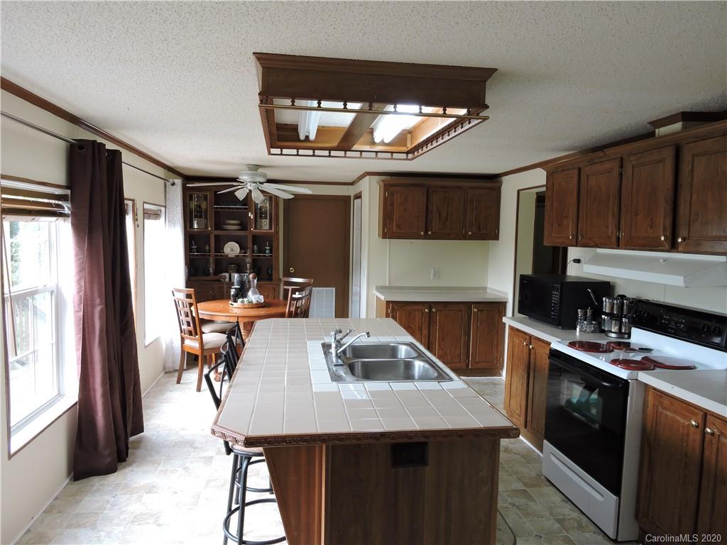 2245 Roaring Fork Road Mars Hill, NC 28754 - Photo 8 of 23 Gallery Image 8