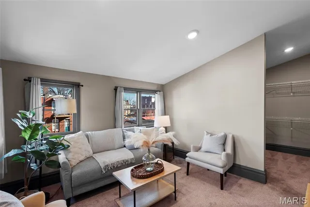 $625,000 | 2630 Tennessee Avenue, St. Louis, MO 63118