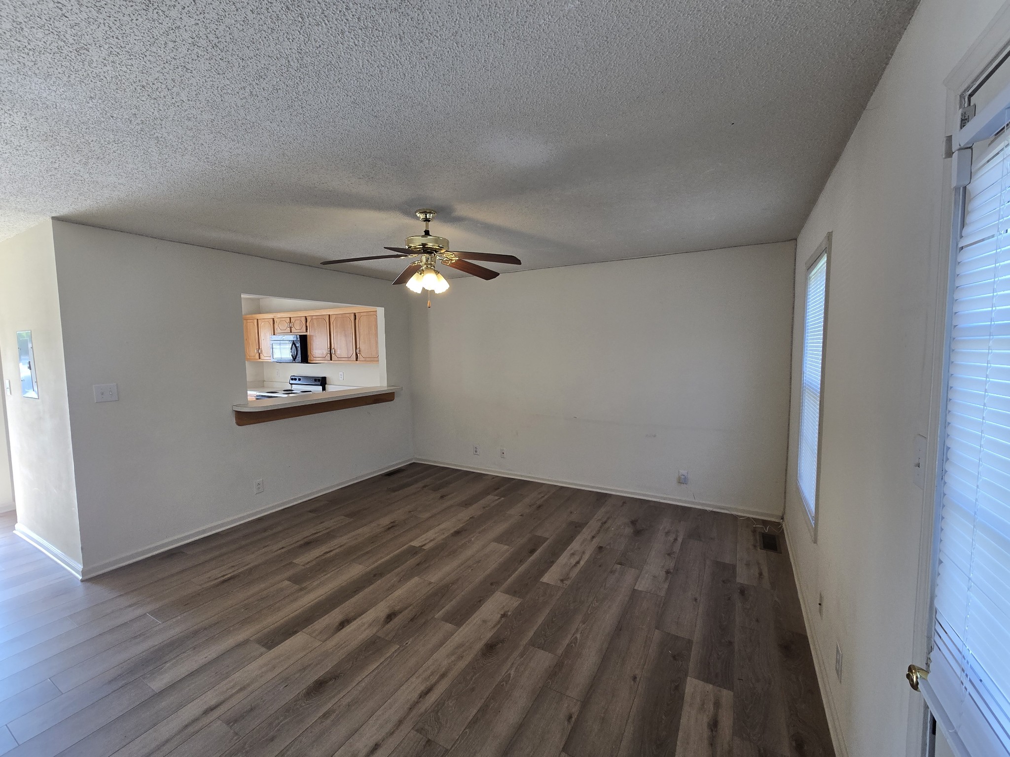 241 Tree Line Drive Oak Grove, KY 42262 - Photo 6 of 19