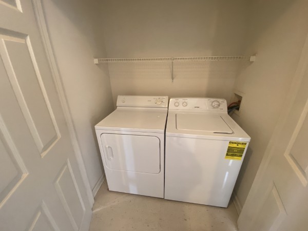 241 Tree Line Drive Oak Grove, KY 42262 - Photo 9 of 19 a utility room with dryer and washer
