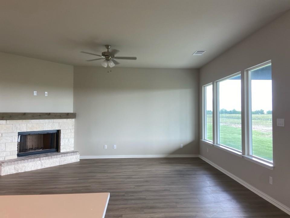 660 County Road 200 Valley View, TX 76272 - Photo 9 of 17