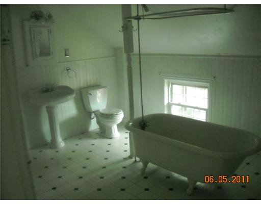 453 Transit Street Woonsocket, RI 02895 - Photo 8 of 8 Bathroom.
