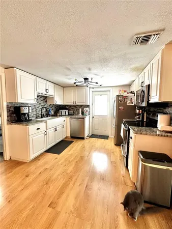 $2,995 | 4653 78th Lane North, St. Petersburg, FL 33709