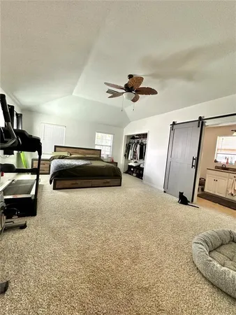 $2,995 | 4653 78th Lane North, St. Petersburg, FL 33709