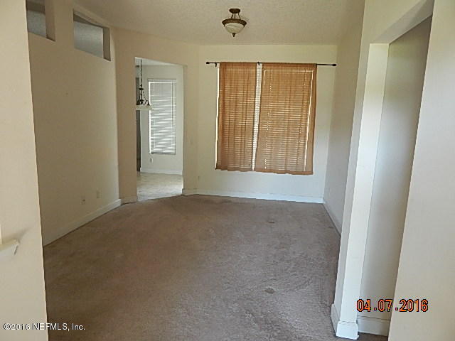 1558 Falkland Road East Jacksonville, FL 32221 - Photo 3 of 18 DSCN9360