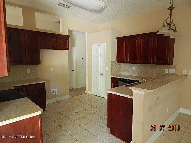 1558 Falkland Road East Jacksonville, FL 32221 - Photo 5 of 18 DSCN9362