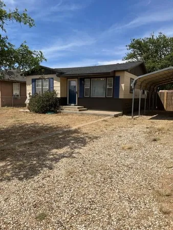 $85,000 | 2312 North 1st Street, Tahoka, TX 79373