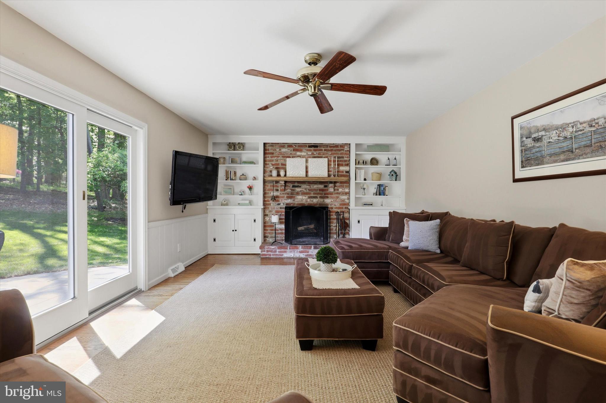 1089 Broadview Road Wayne, PA 19087 - Photo 19 of 46 Family Room