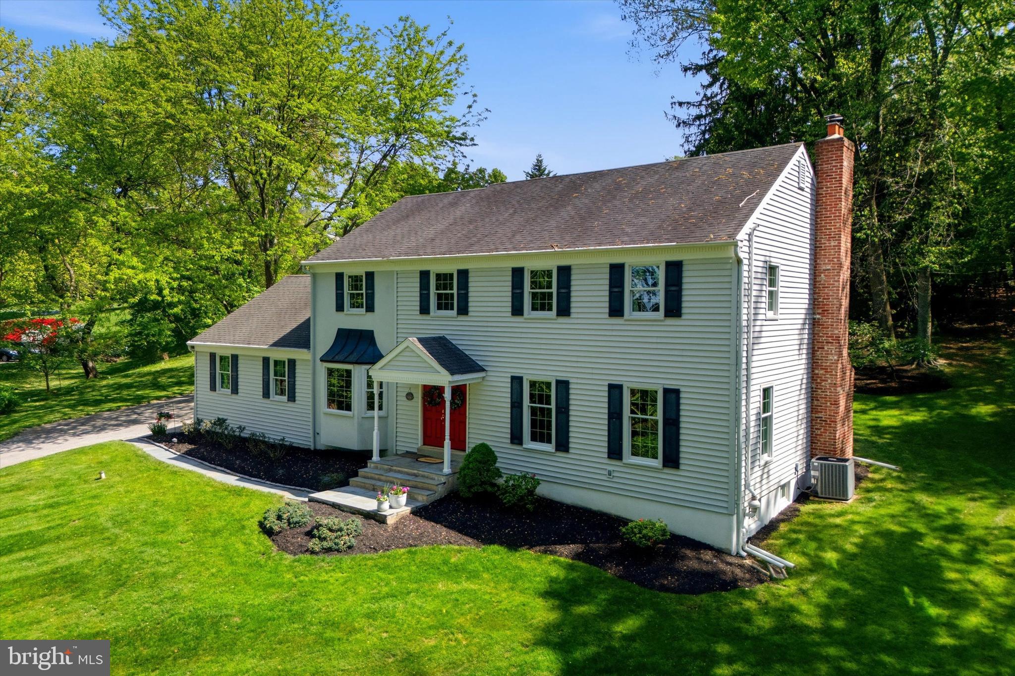1089 Broadview Road Wayne, PA 19087 - Photo 3 of 46