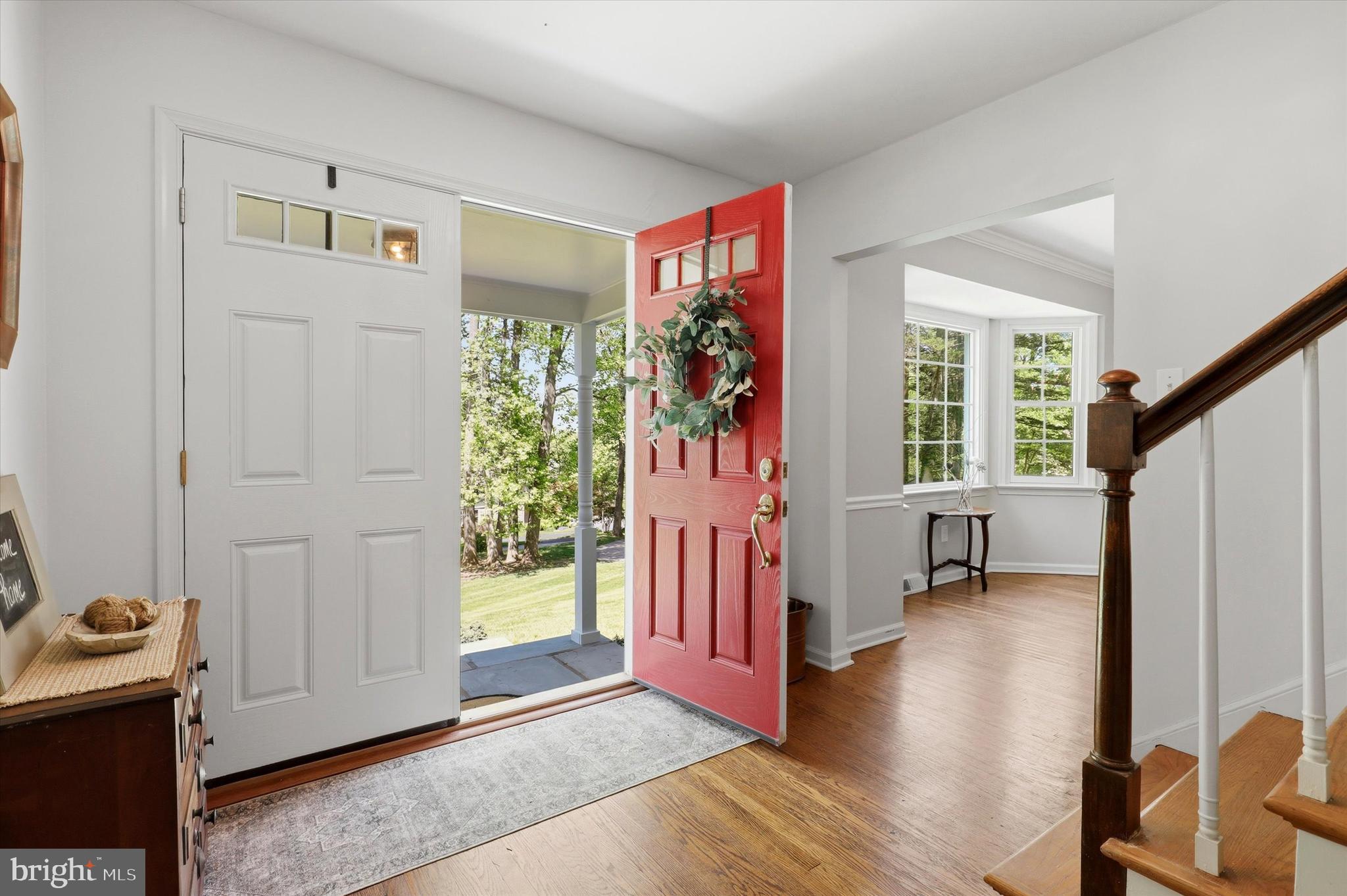 1089 Broadview Road Wayne, PA 19087 - Photo 8 of 46 Foyer