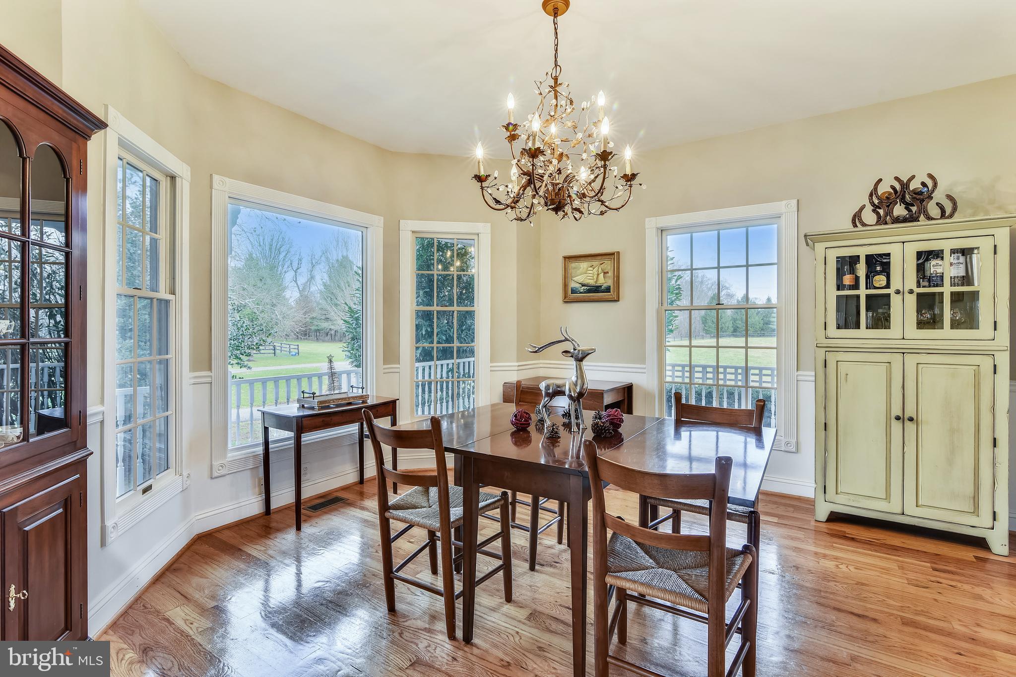 17827 Tranquility Road Purcellville, VA 20132 - Photo 4 of 130 Gallery Image 4