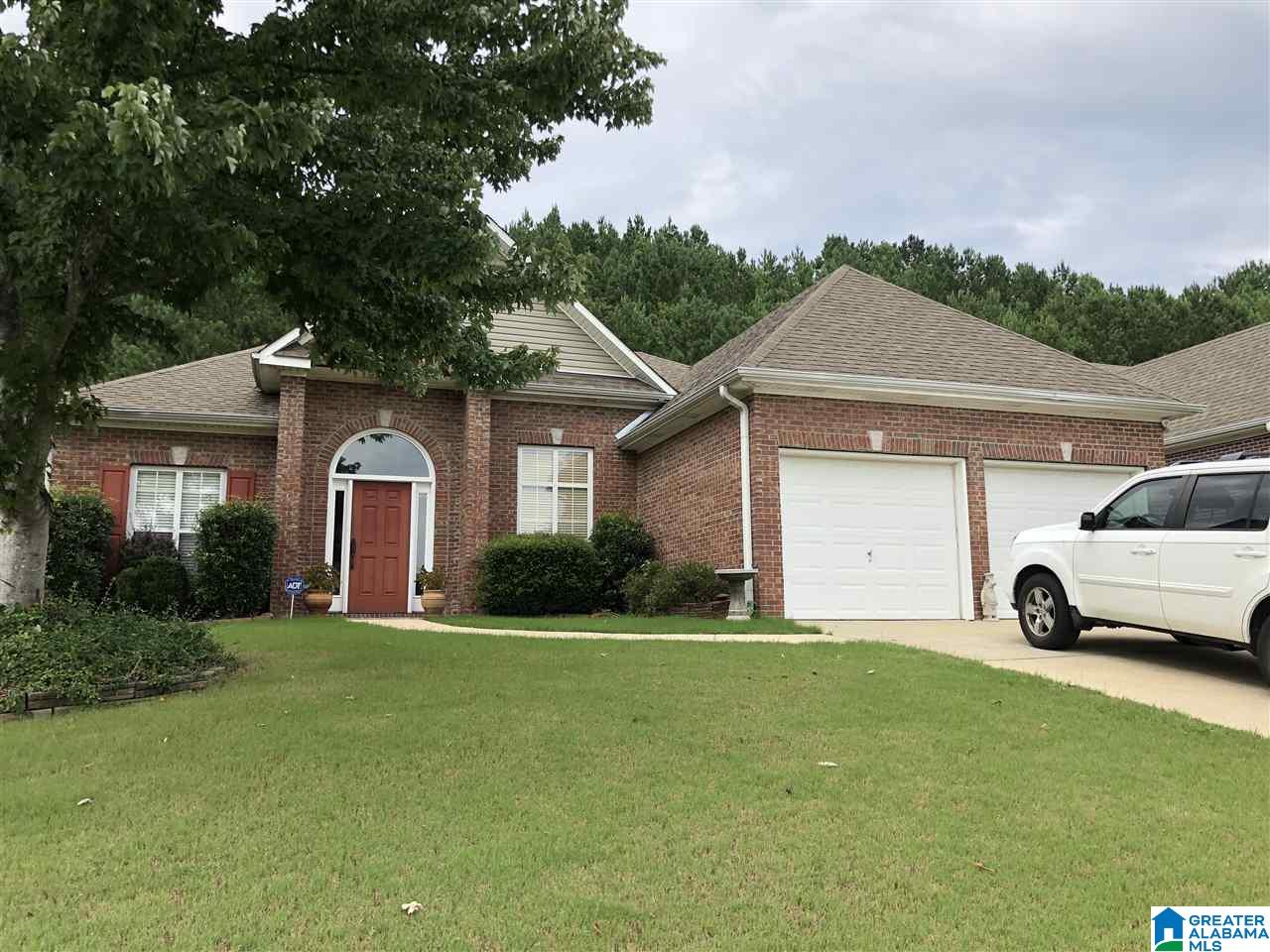 135 Village Lane Pelham, AL 35124 - Photo 2 of 25