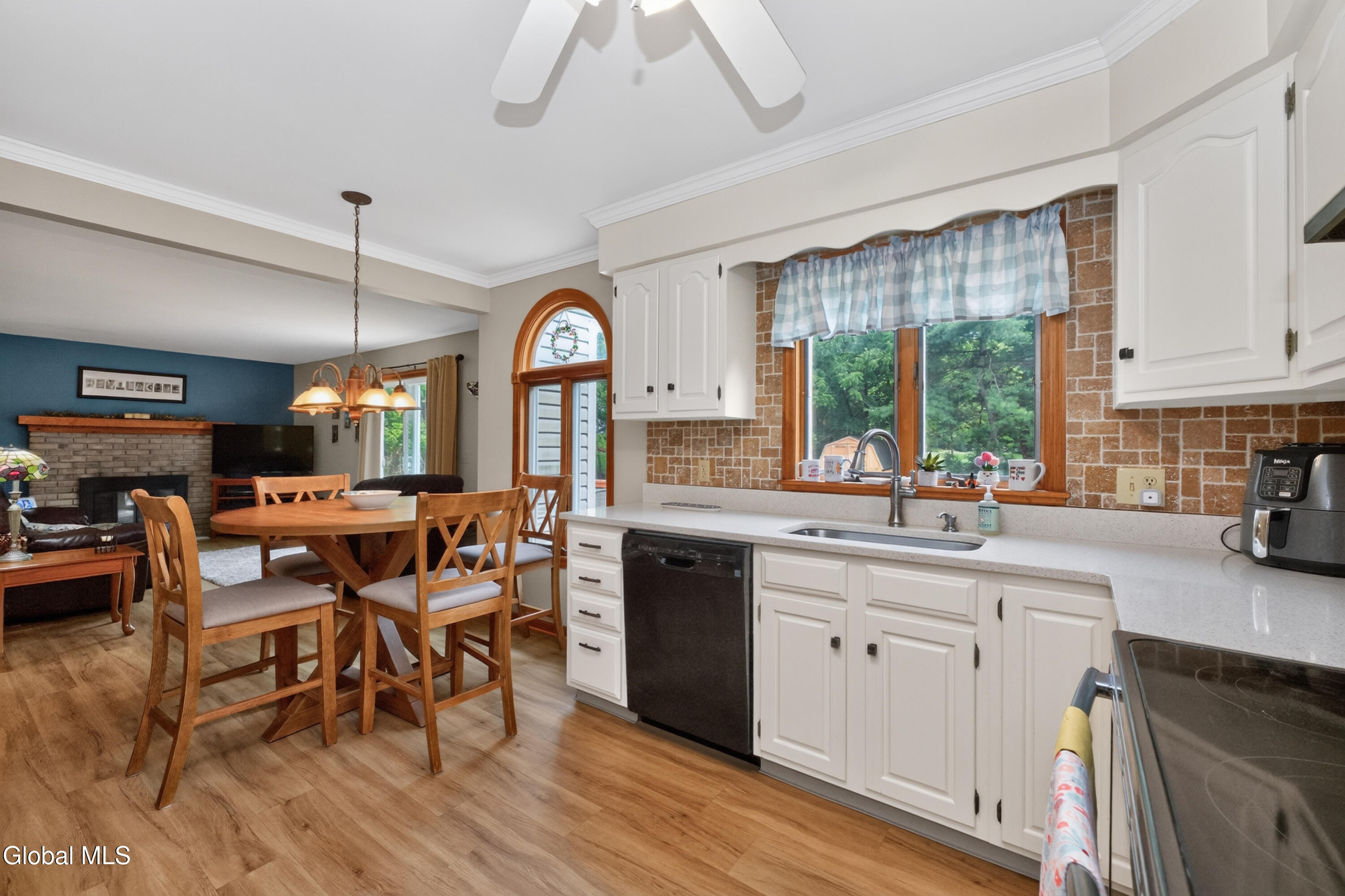 4 Homestead Road Glenville, NY 12302 - Photo 15 of 52 4 Kitchen 1