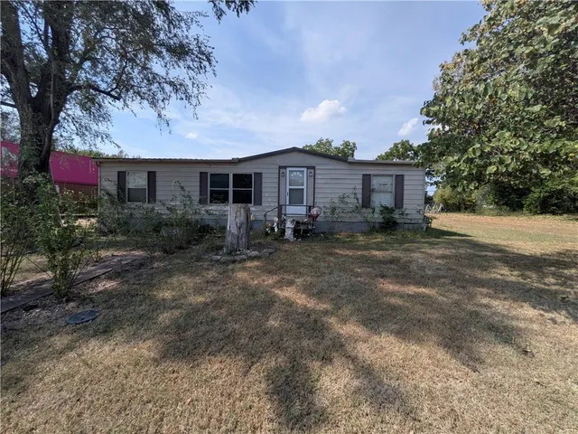 $54,900 | 208 South Plum Street, Holden, MO 64040