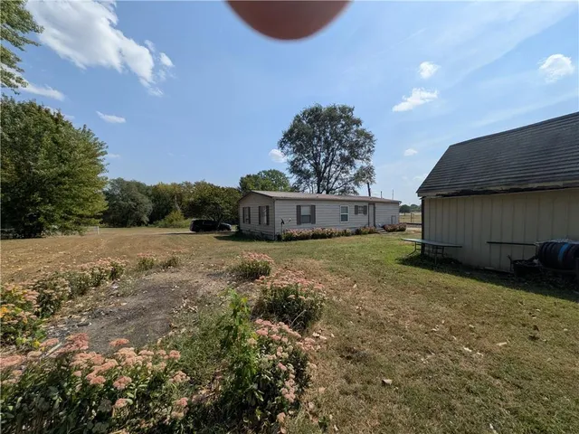 $54,900 | 208 South Plum Street, Holden, MO 64040