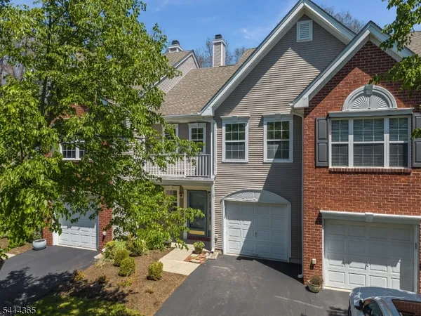 $484,000 | 903 Springhouse Drive, Whitehouse Station, NJ 08889