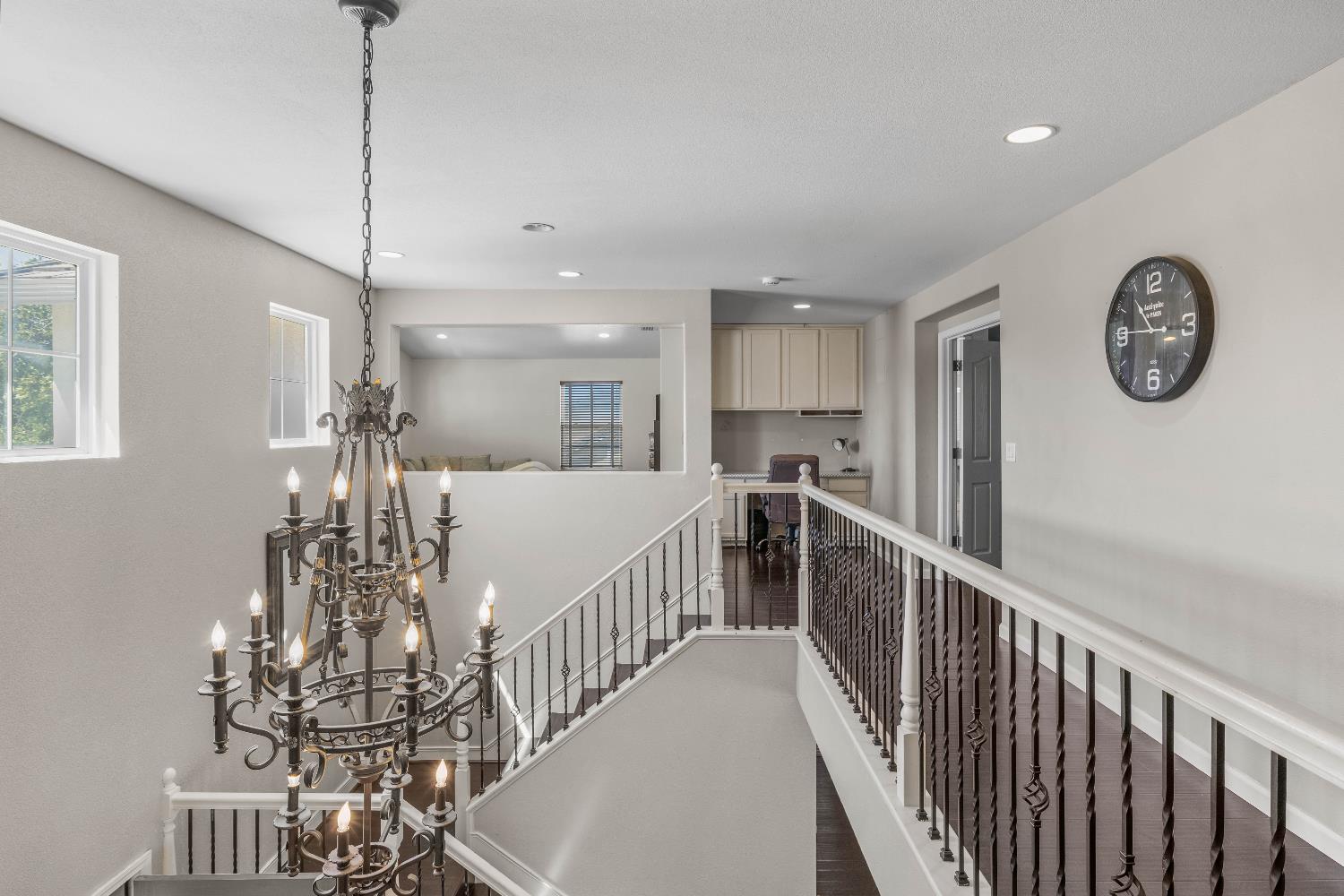 1777 Daniel Drive Ripon, CA 95366 - Photo 20 of 44 a view of a hallway with wooden floor