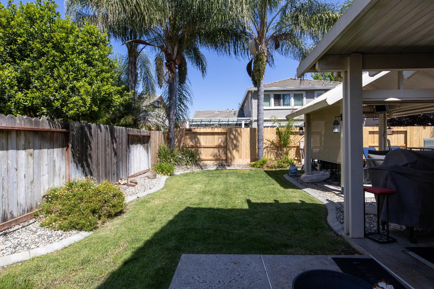 1777 Daniel Drive Ripon, CA 95366 - Photo 39 of 44 a view of yard with green space