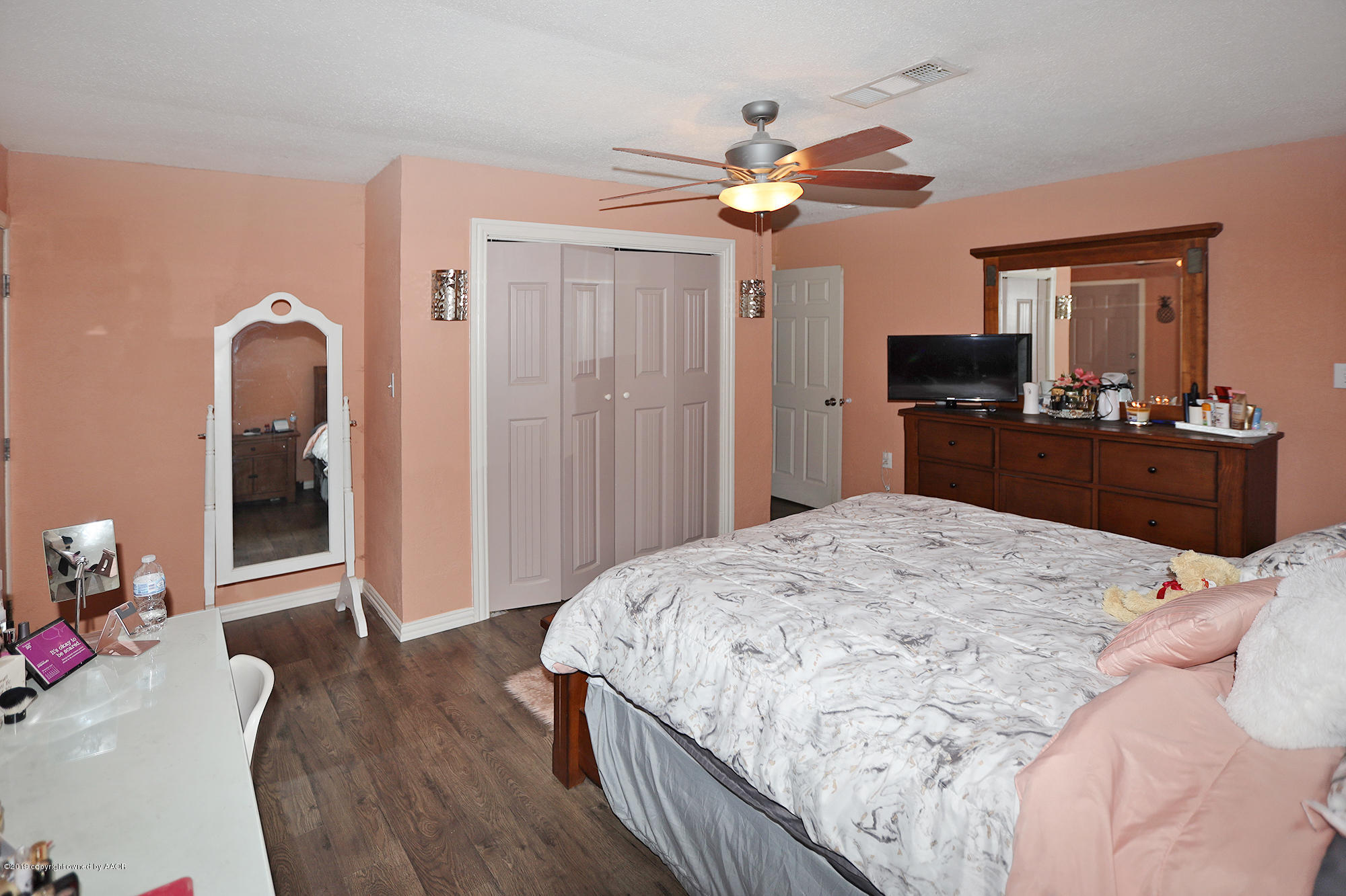 3709 South Polk Street Amarillo, TX 79110 - Photo 11 of 22 Master Bedroom