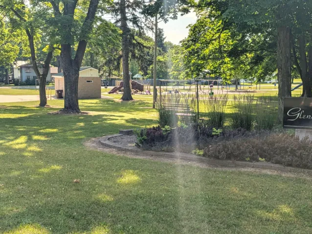 $199,900 | 525 East Pine Street, Edmore, MI 48829