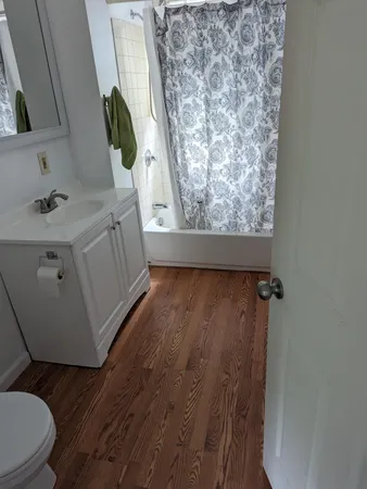 $199,900 | 525 East Pine Street, Edmore, MI 48829