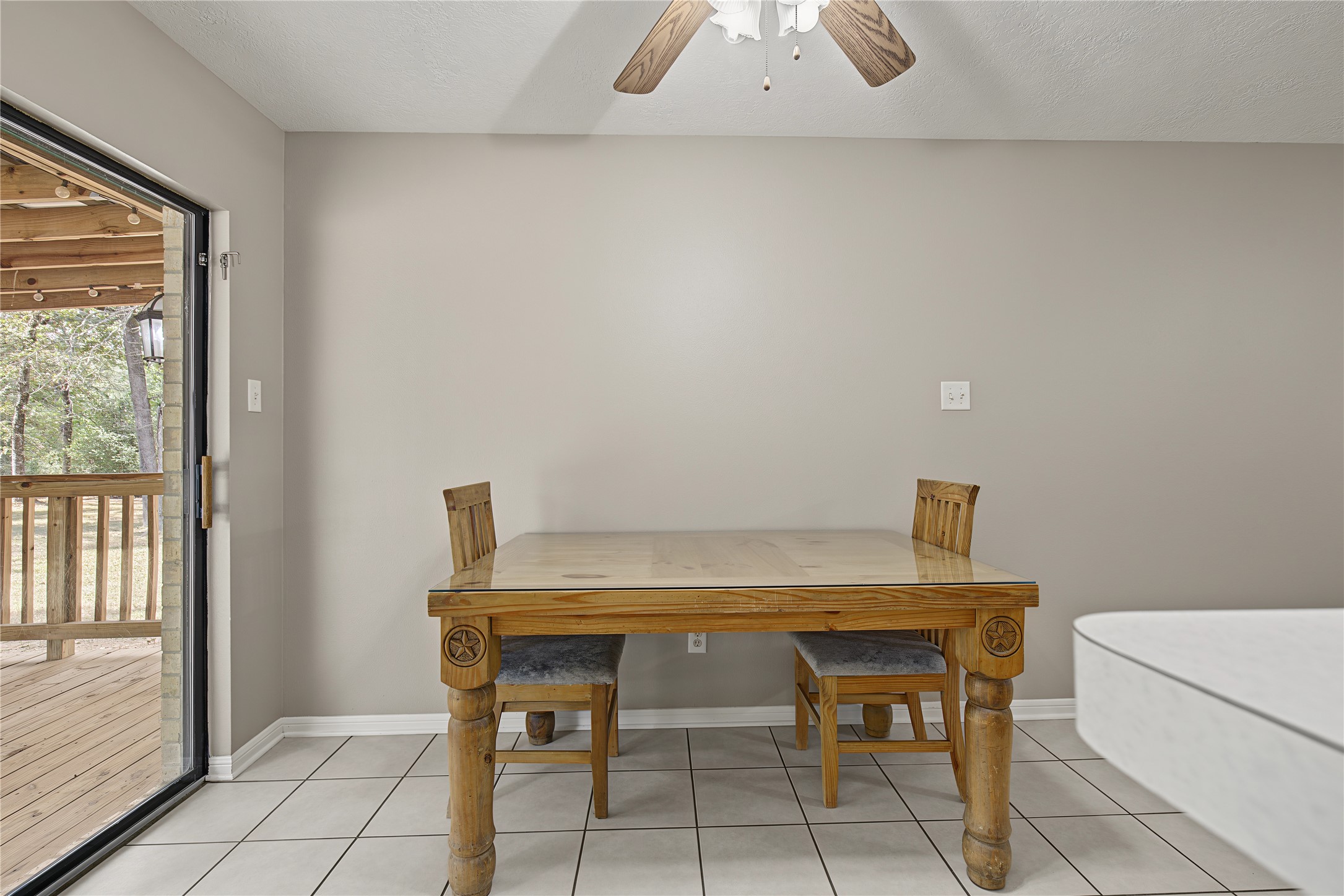 98 Lee Wood Road Huntsville, TX 77320 - Photo 13 of 39 Gallery Image 13
