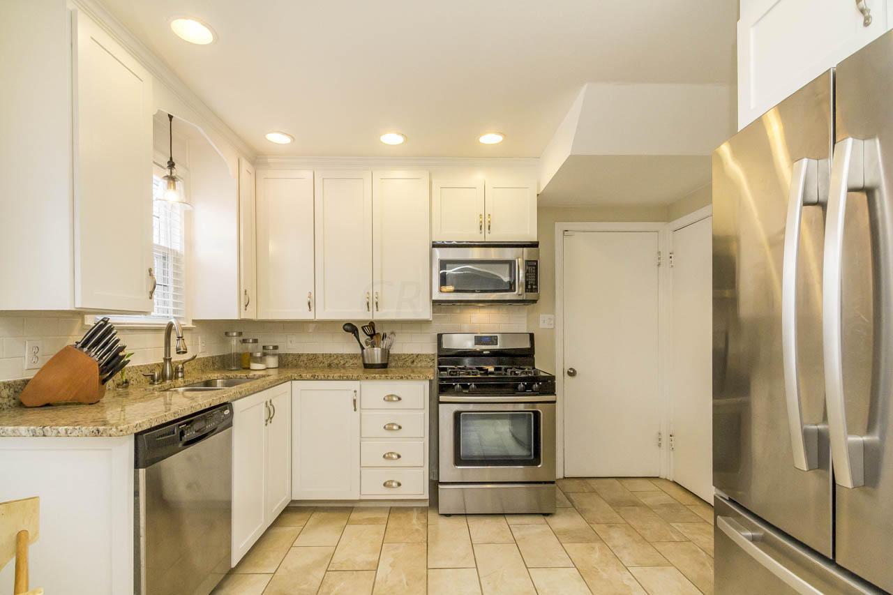 83 Chatham Road Columbus, OH 43214 - Photo 5 of 19 Gallery Image 5