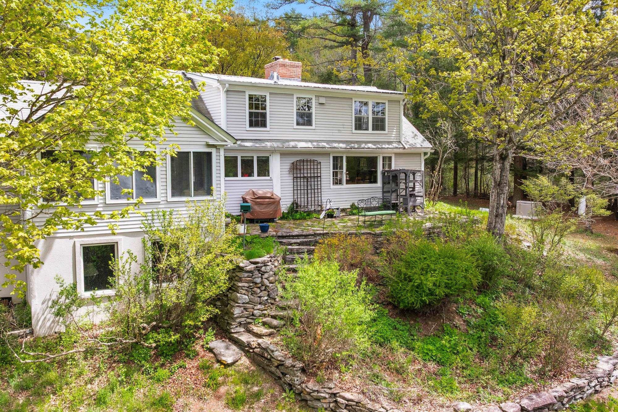 1224 Tucker Hill Road Thetford, VT 05075 - Photo 4 of 55