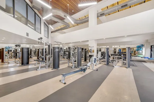 $334,900 | 110 1st Avenue Northeast, Unit 1006, Minneapolis, MN 55413