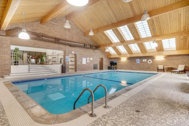 $334,900 | 110 1st Avenue Northeast, Unit 1006, Minneapolis, MN 55413