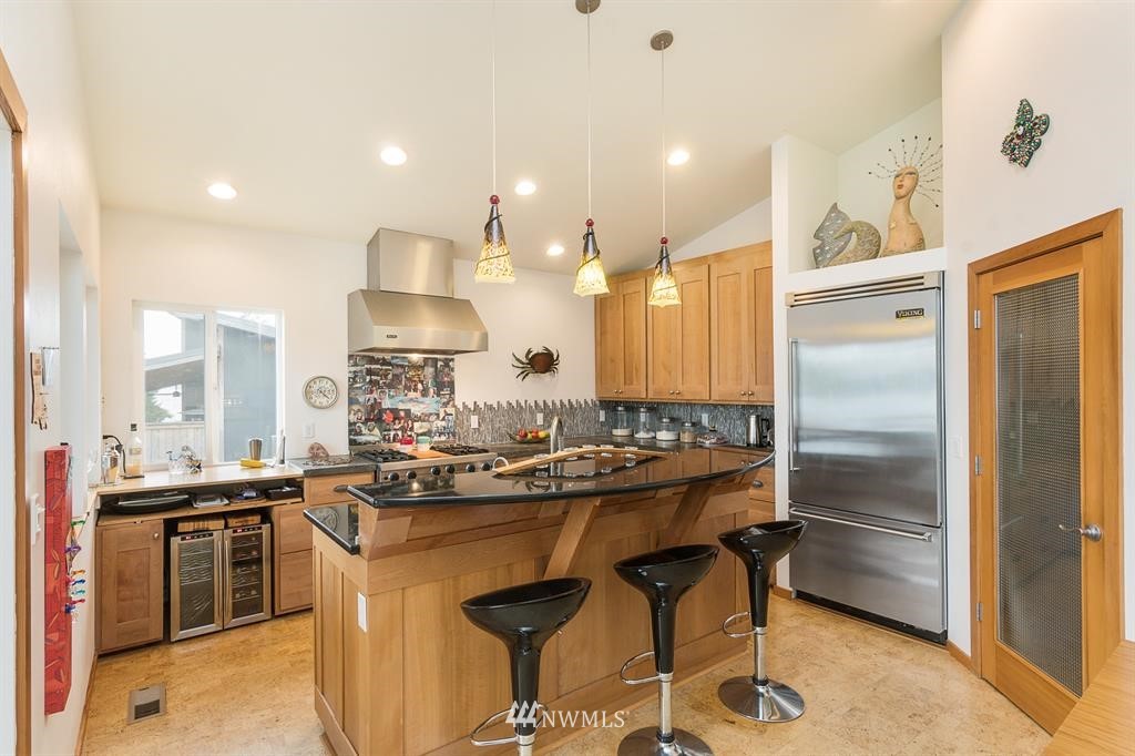 71 East Rustle Way Grapeview, WA 98546 - Photo 6 of 25 Gallery Image 6
