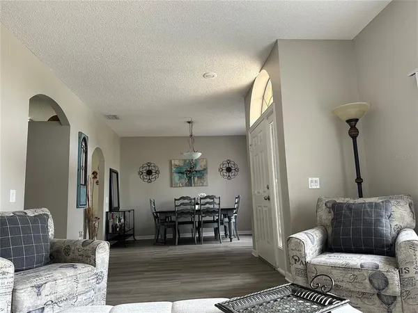 $2,295 | 310 Crystal Goblet Court, Valrico, FL 33594