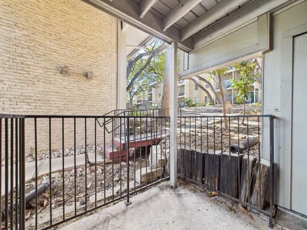 $920 | 3018 South 1st Street, Unit 109, Austin, TX 78704