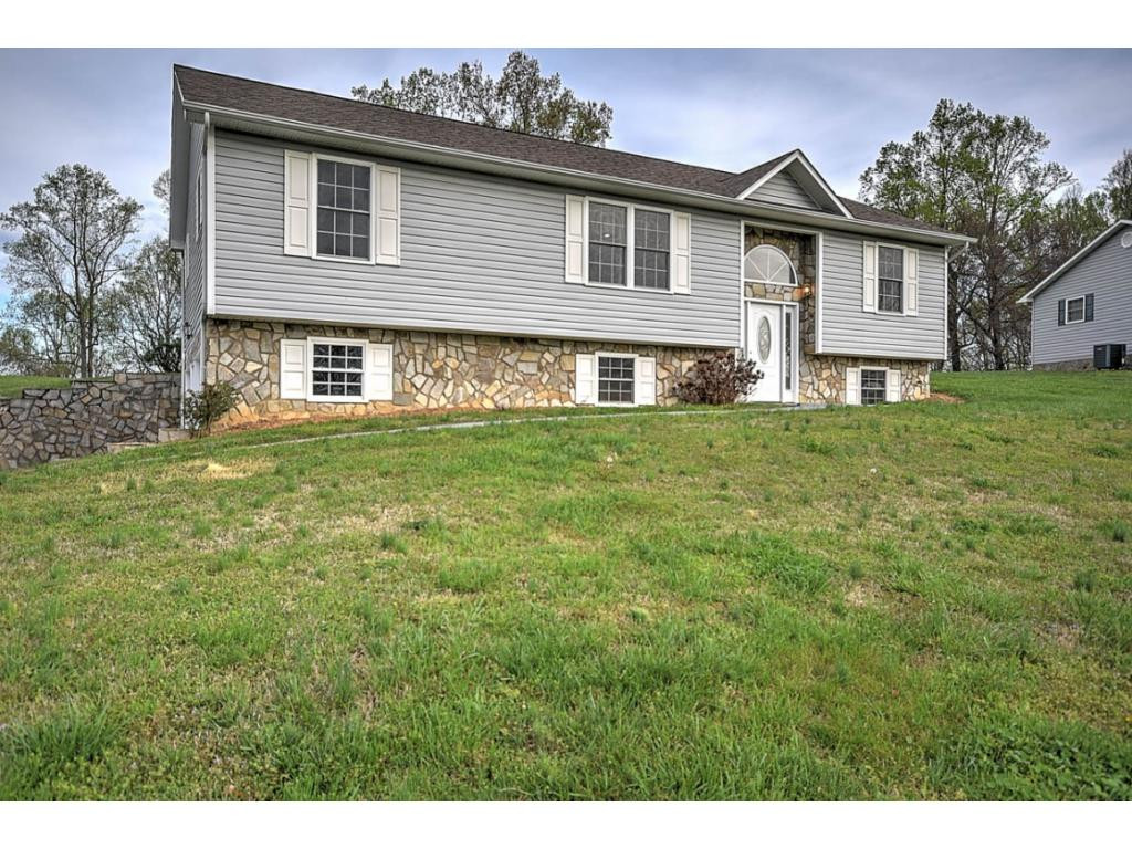 115 Whispering Ridges Road Greeneville, TN 37743 - Photo 2 of 36 Photo 2