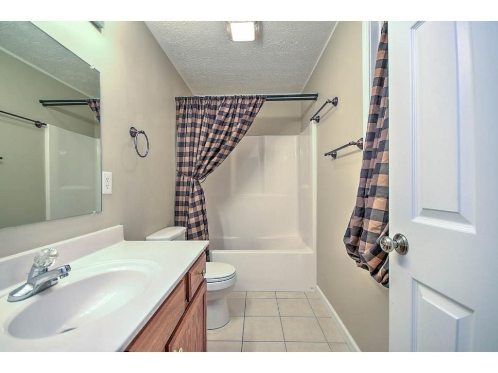 115 Whispering Ridges Road Greeneville, TN 37743 - Photo 17 of 36 Photo 17