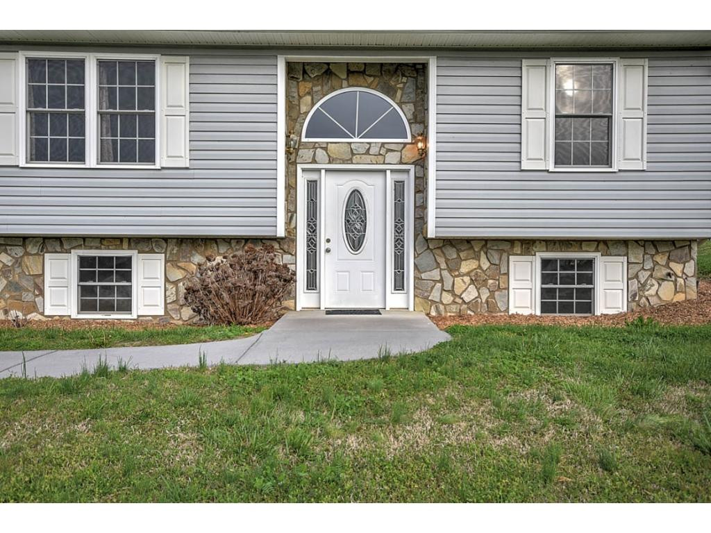 115 Whispering Ridges Road Greeneville, TN 37743 - Photo 3 of 36 Photo 3