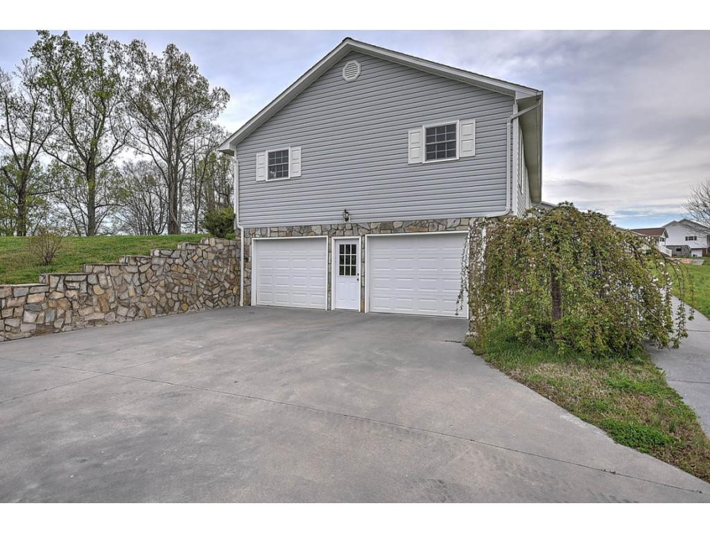 115 Whispering Ridges Road Greeneville, TN 37743 - Photo 30 of 36 Photo 30