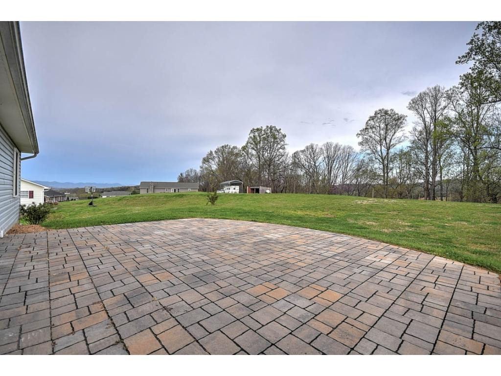 115 Whispering Ridges Road Greeneville, TN 37743 - Photo 33 of 36 Photo 33