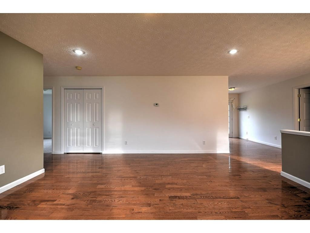 115 Whispering Ridges Road Greeneville, TN 37743 - Photo 5 of 36 Photo 5